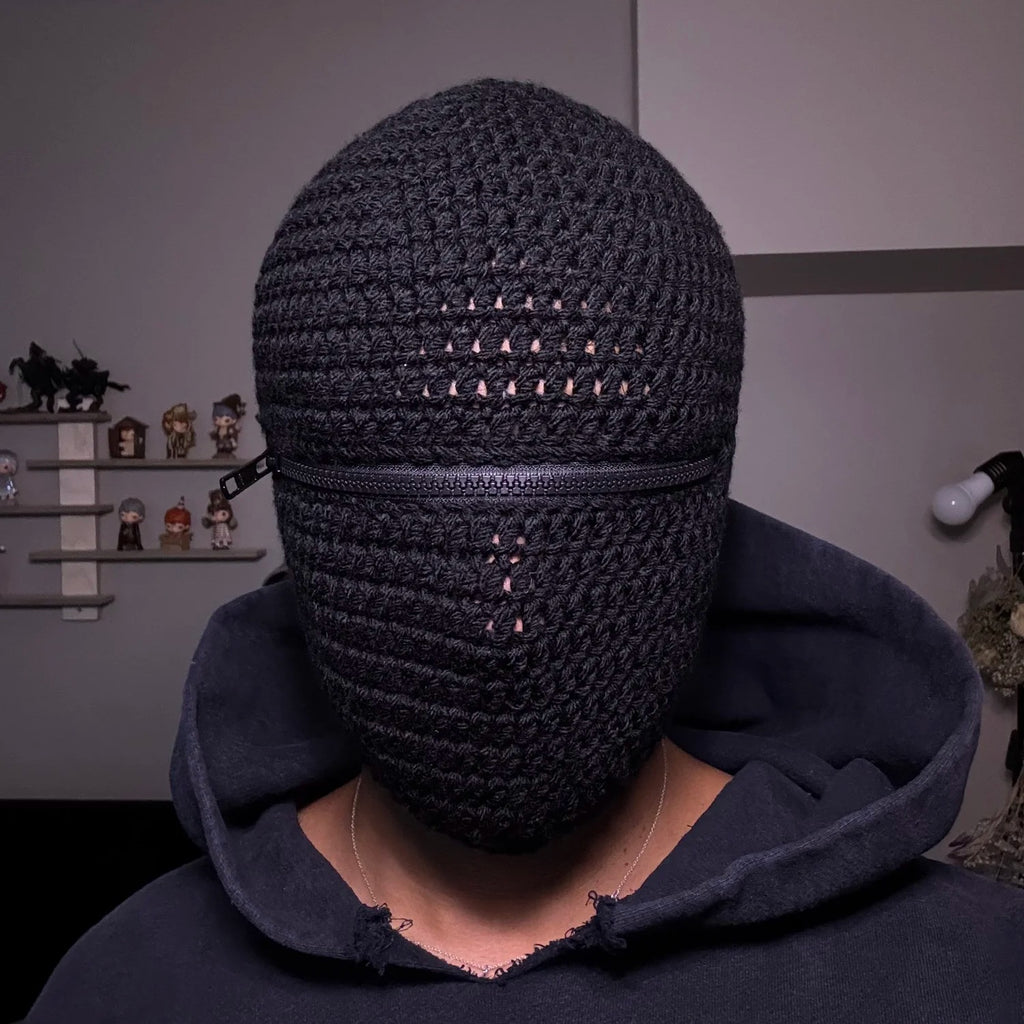 Blackout Zipper Mask